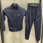 Спортен екип за момче с дълъг ръкав NK