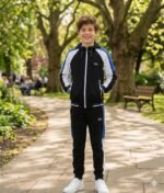 Спортен екип за момче с дълъг ръкав LCS