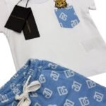 Комплект за бебе 
DC GB с къси панталони